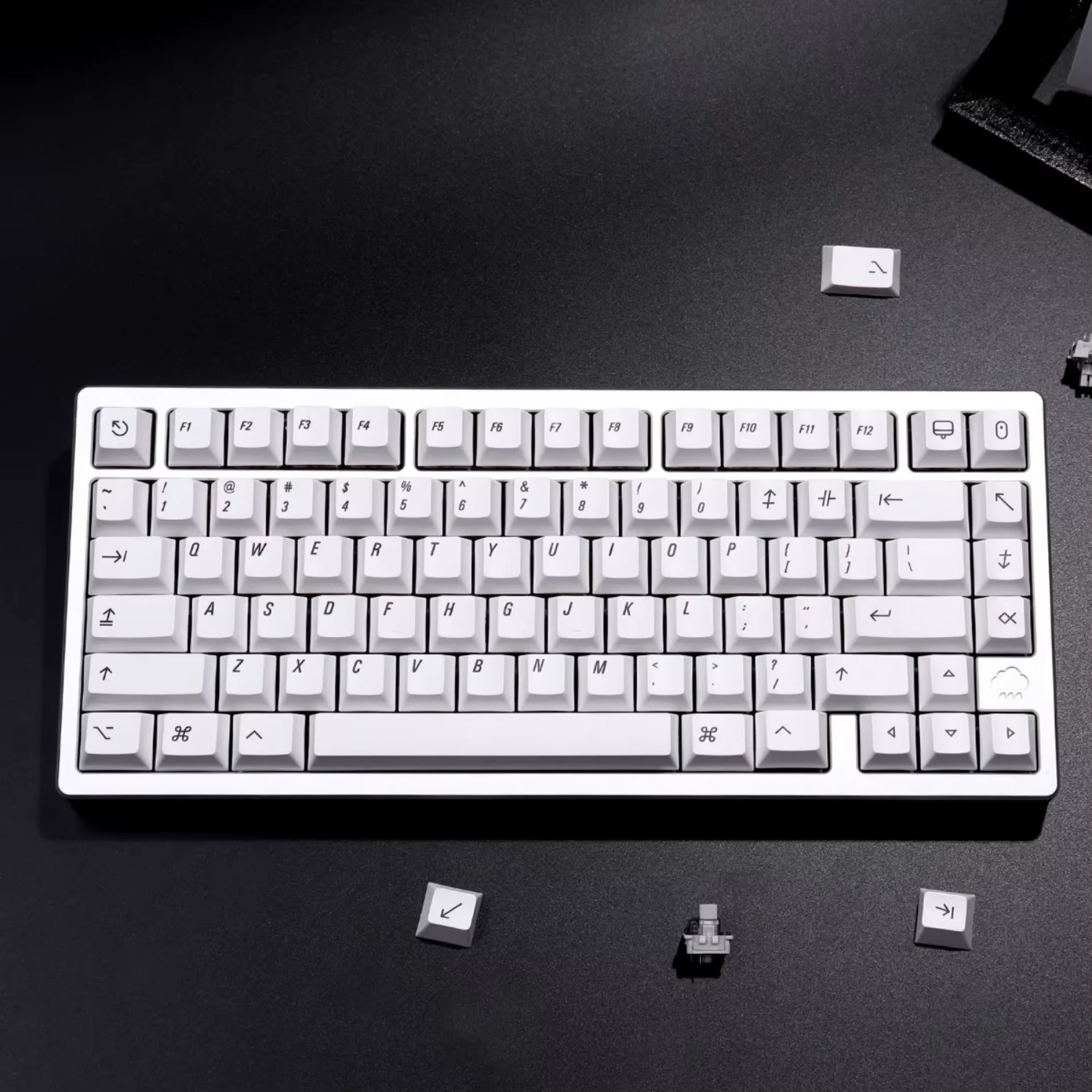 Apple Style Simple Pure White Cherry Keycaps PBT 148 Keys Large Set for 60/64/84/98/108 Gaming Mechanical Keyboard MX Switch