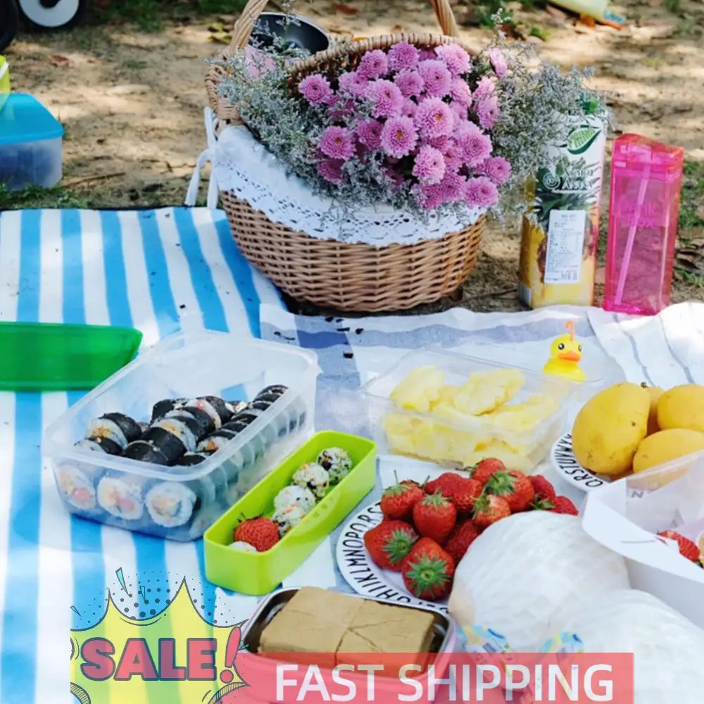 

Wicker Picnic Basket with Liner Picnic Hamper with Lid and Handle Woven Basket Vintage Storage Basket for Outdoor Picnic Camping