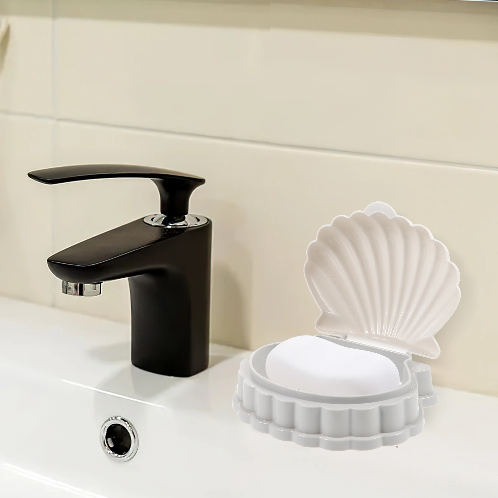 

2 pcs Draining Dish Sea Shell Shape Hollow Design For Bar Storage Lightweight Plastic Soap Tray Keep Soap Dry Decorative