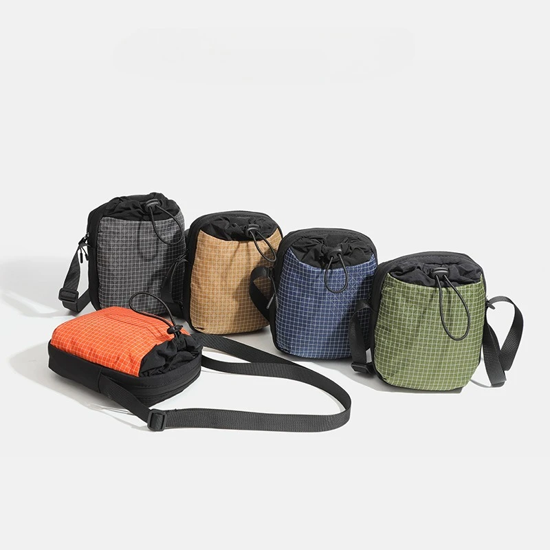 

Japan Style Small Crossbody Bag for Men and Women Waterproof Nylon Cloth Lightweight Mini Shoulder Bag Portable Phone Bag