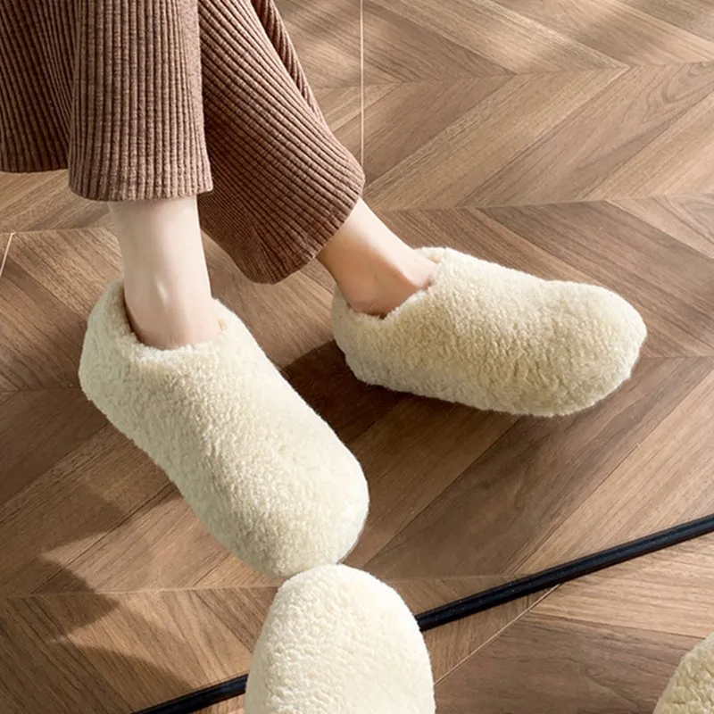 Women's faux lamb fur slippers, flat-bottomed home-style wool shoes with thick soles and large size cotton shoes