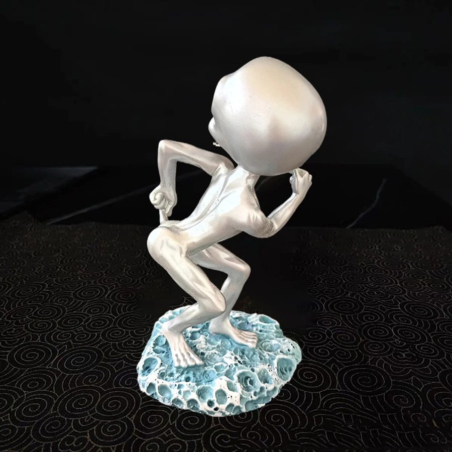 Luxury Resin Cute Funny Alien Desk Decor Statues Toy Halloween Christmas Gift Extraterrestrial Ornament Home Sculpture Figurines view 5