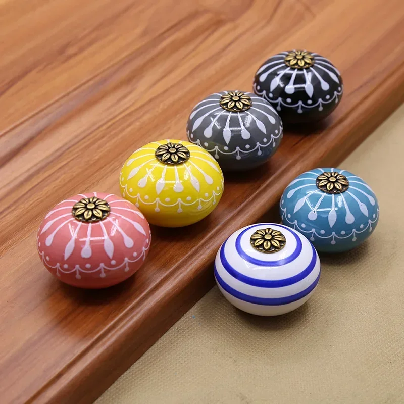 Ceramic hand painted art handle European modern simple drawer Cabinet wardrobe door handle round single hole black