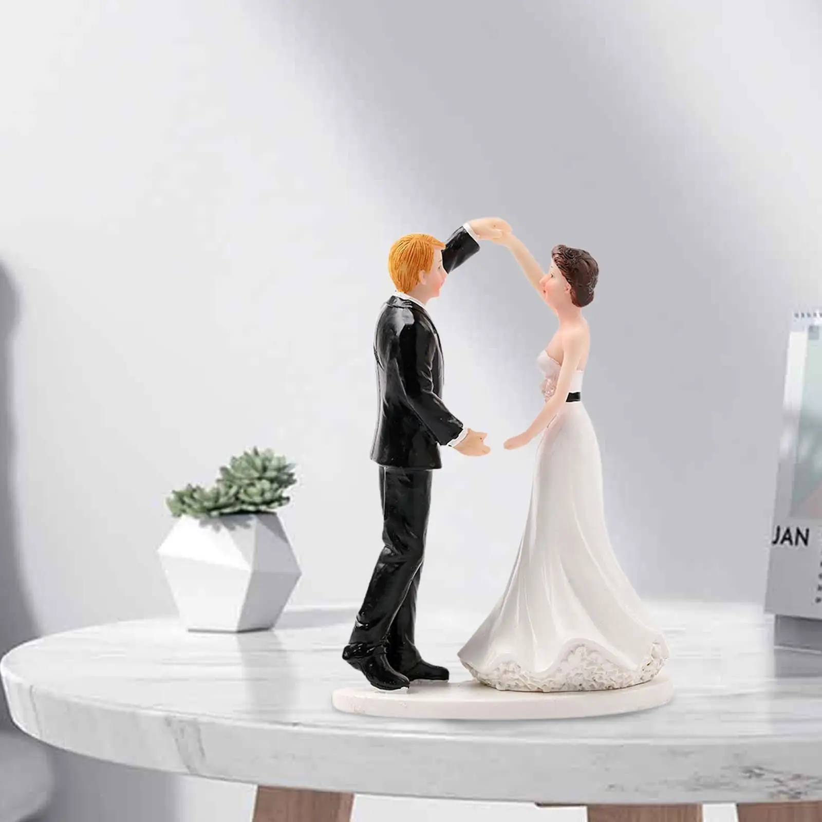 

Wedding Cake Topper Decor Bride and Groom Dolls Collectibles Romantic Accessories Ornament Couple Figures for Engagement Party