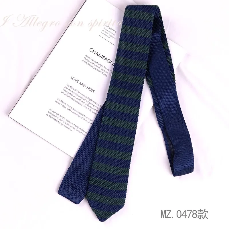 Trendy and fashionable knitted sweater tie Gentleman's stripe business dress autumn and winter casual tie