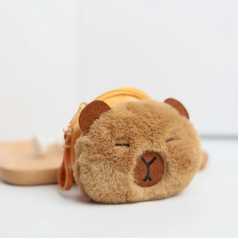 Capybara Anime Plush Coin Purse, Kawaii Mini Coin Purse, Sacos redondos dos desenhos animados, pingente, Organizador de auscultadores, Moda Criativa, 1Pc