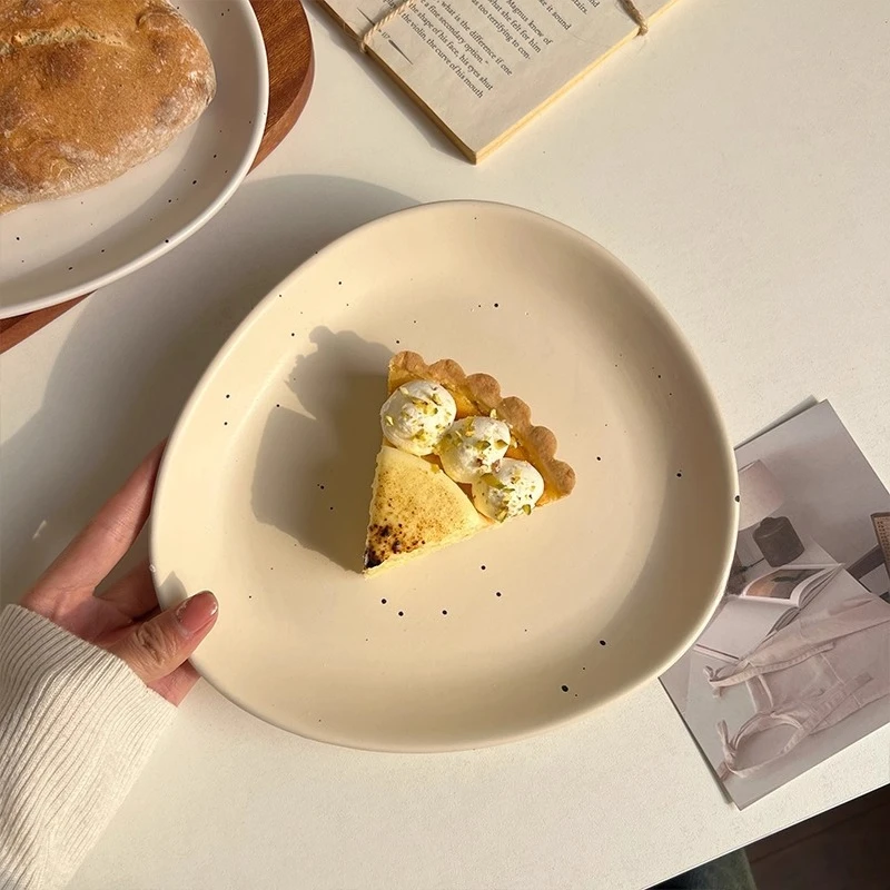 

Корейская треугольная тарелка в стиле Ins с брызгося чернилами, посуда, керамическая десертная тарелка, тарелка для торта