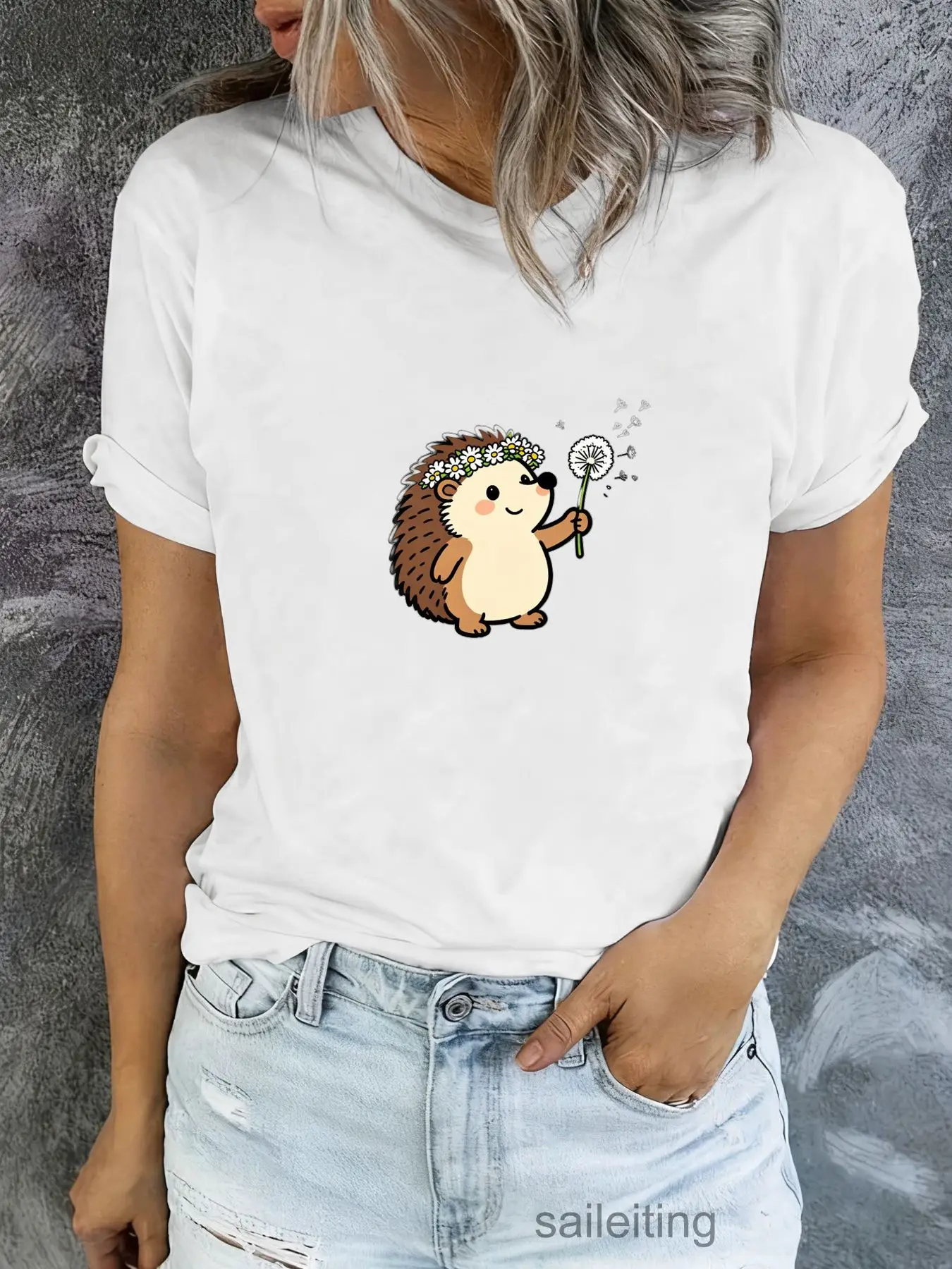 Cute Hedgehog Holding Dandelion T-Shirt - Casual Short Sleeve Summer Breathable Tee with Floral Wreath Cartoon Print for Wome