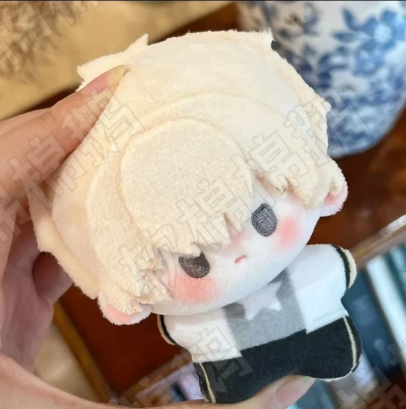 

Плюшевая кукла-персонаж из аниме-комикса «19 дней» (Фань Цзянь И Чжань Чжэнси) — милая, с нарядами, идеально подходит для взрослых и детей, в качестве коллекционного подарка.