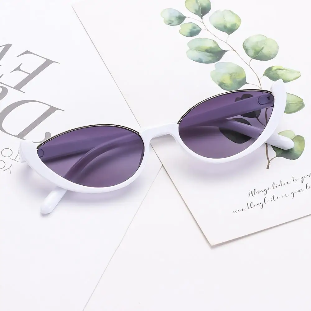 ファッションスモールアイウェアサングラスキャットアイサングラスハーフフレームシェード