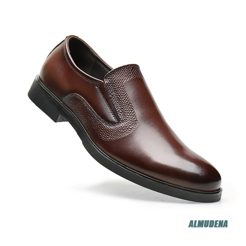 Round Toe Polished Leather Slip-On Loafers Men's Textured Embossed Design Minimalist Business Wedding Daily Formal Dress Shoes