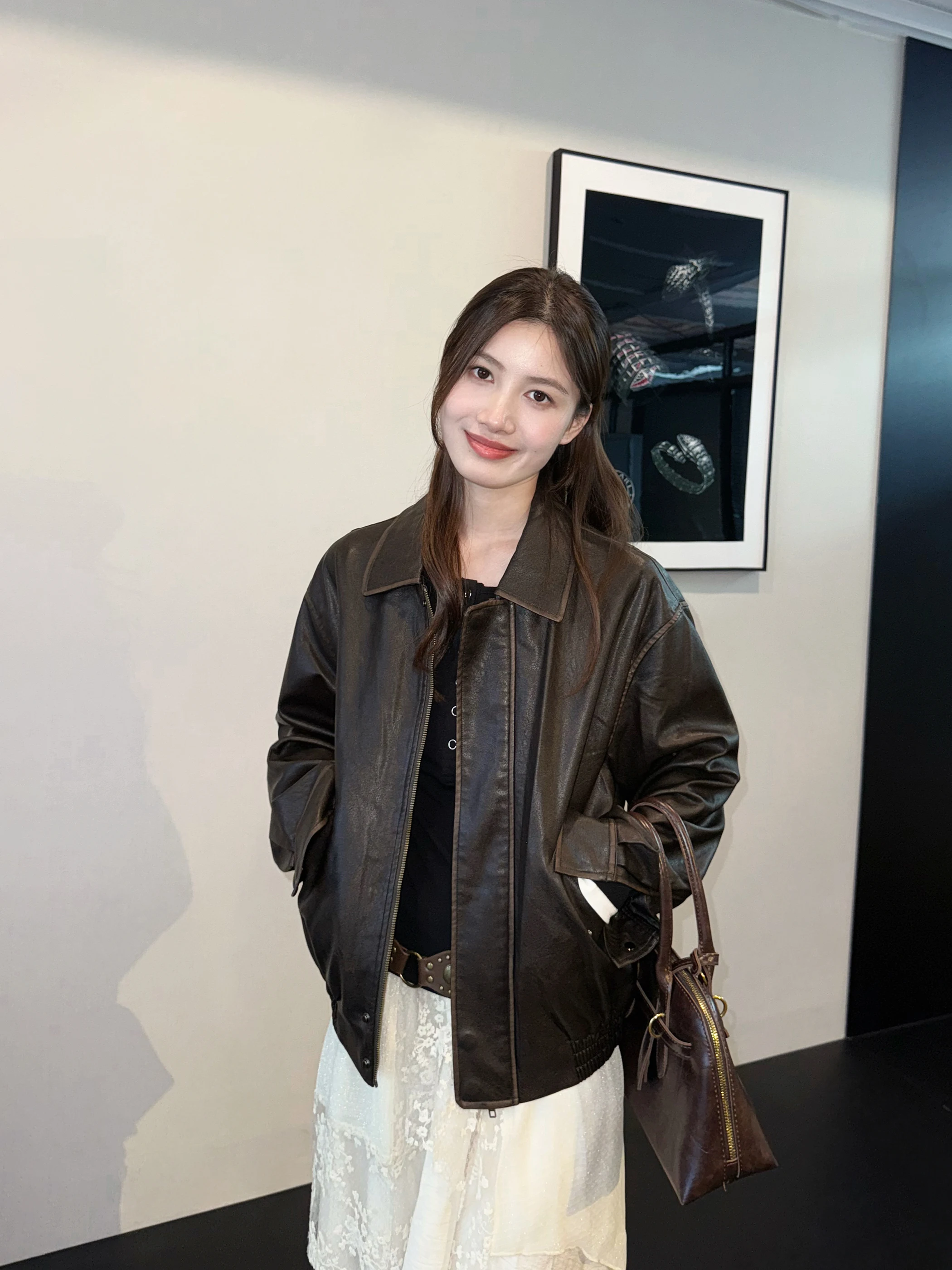 Aassss American Retro Kurze PU-Lederjacke für Damen, lockere Passform, modische Oberbekleidung mit Reißverschlusskragen, reguläre Ärmel