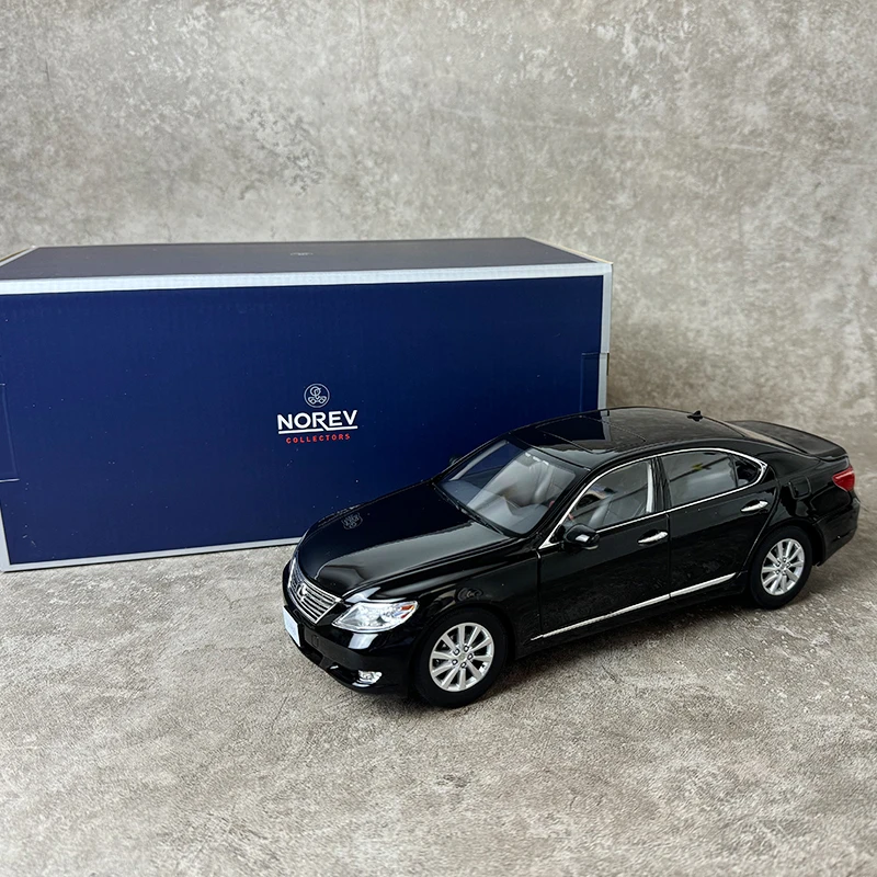 Norev-lexus ls460カーモデル、静的装飾、ホリデーギフト、友達への送信、1:18