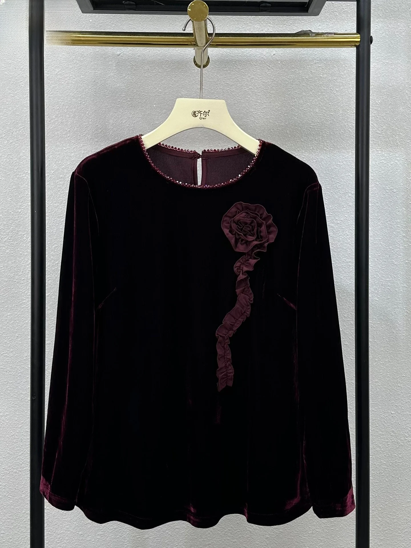 

Ele Silk Velvet Top for Women Autumn 2025 Chinese Sle Large Size Floral Embroidery Faionable Casual Loose Fit round Ne