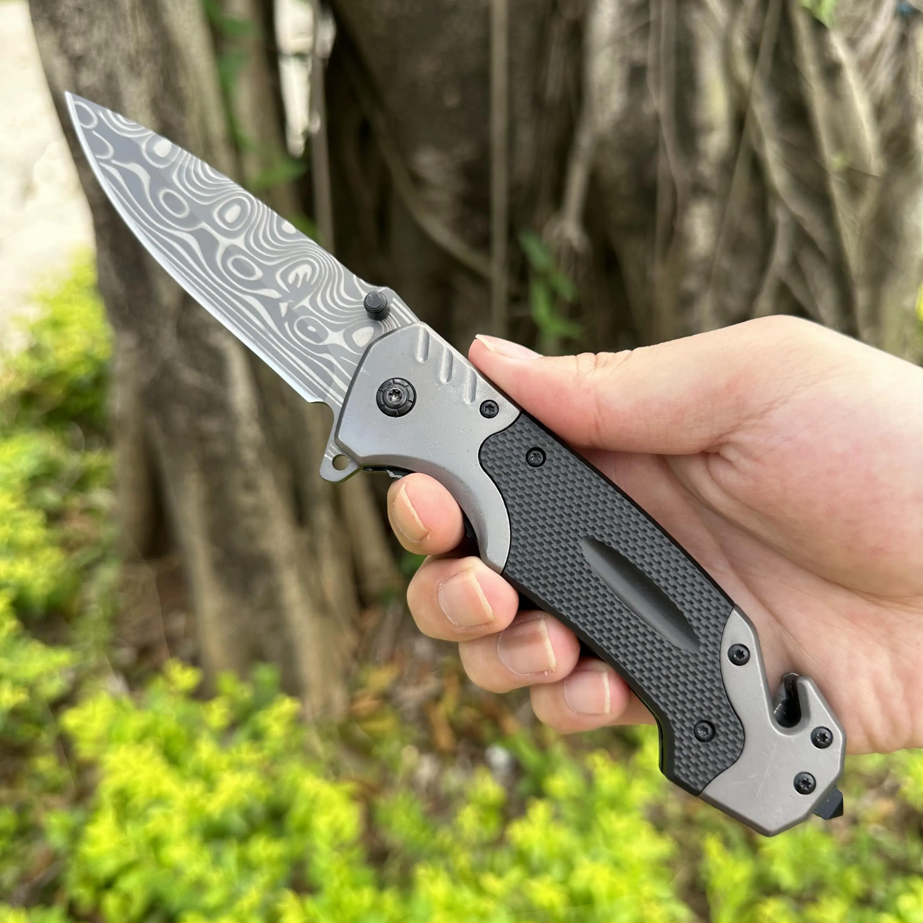 Topwell Smooth Quick Opening EDC Pocket Knife Sharp 5cr15mov Blade With Damascus Coating Comfortable Handle Outdoor/Self-rescue