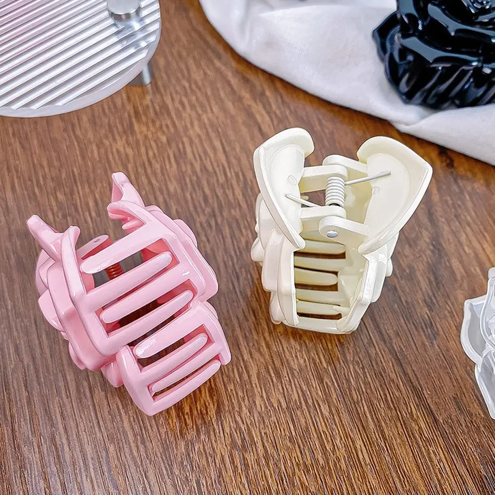 

Transparent Retro Rose Hair Claw Korean Style Fashion Design Flower Hair Clip Hair Accessories Ponytail Hairpin