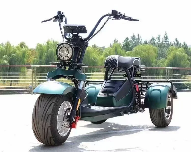 Фото Современный стиль Fat Tire 60 В, самокат для гольфа для взрослых, 3-колесный электрический самокат, трехколесный велосипед Citycoco с педалями