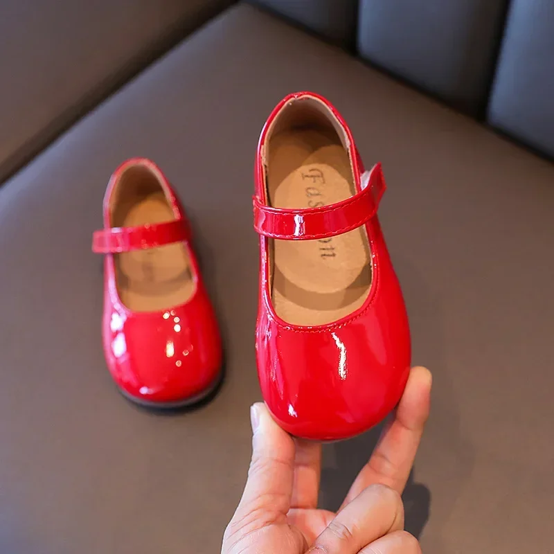 Girls Mary Jane Shoes 2024 Spring Autumn Kids Soft PU Leather Flat for Girl Rubber Flats School Party Shoes Red Black