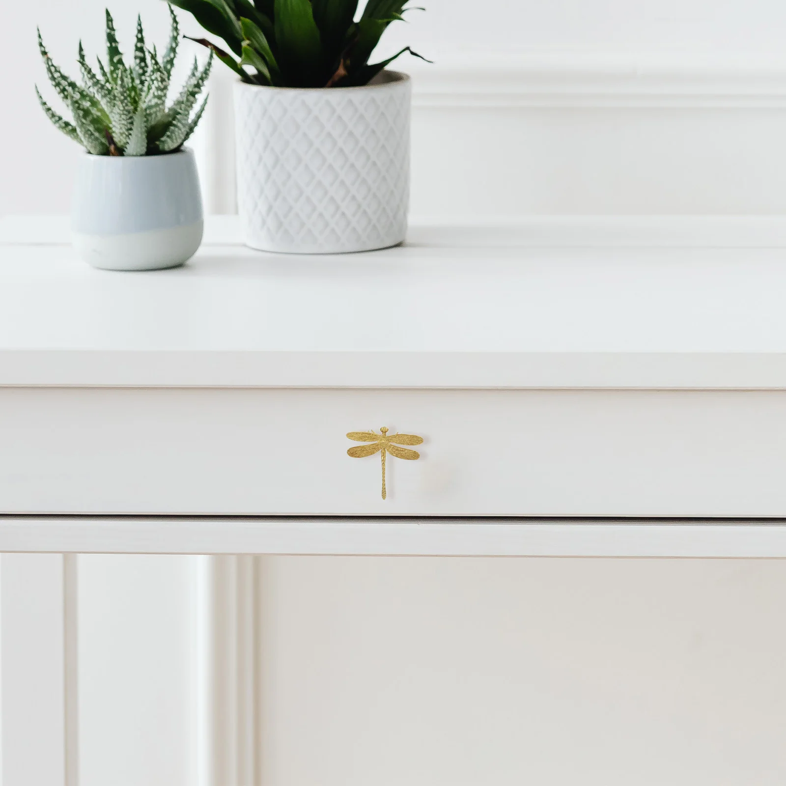 

1 set Brass Drawer Handle Cabinet Knobs Closet Door Pulls Golden Cute Baby Decorative Furniture Hardware Animal Dragonfly