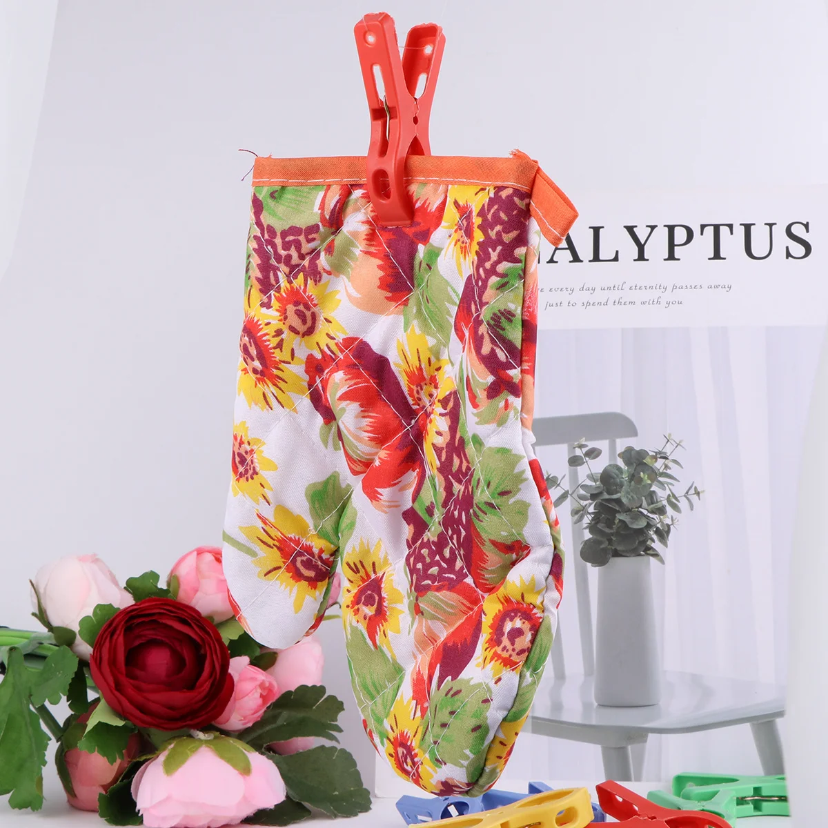 

24Pcs Windproof Clothes Pins Thick Plastic Quilt Clips Non Slip Clamps for Hanging Clothes Towels Socks Pants Skirts