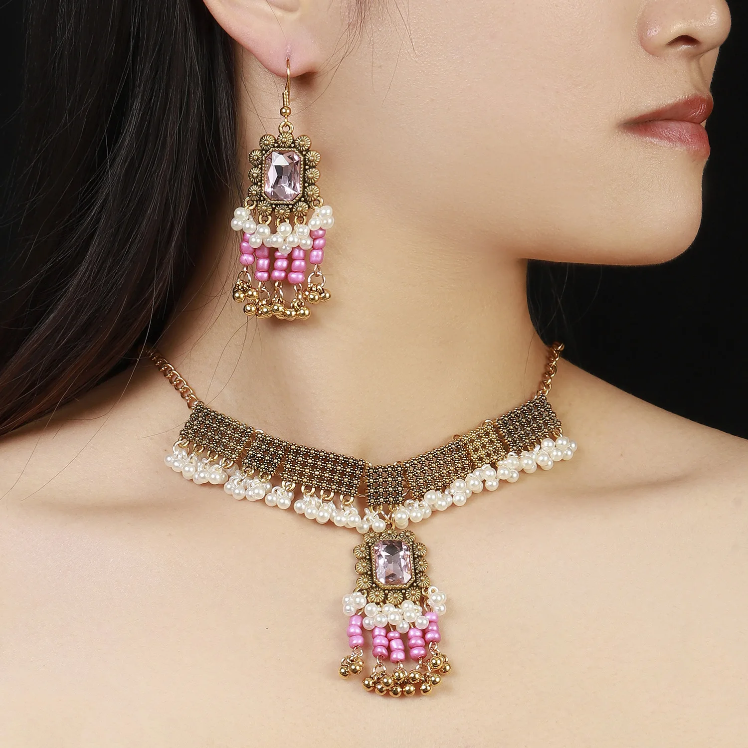 Bohemia Ethnic Pendant Necklace Earrings Set For Women Indian Bollywood Luxury Golden Square Zircon Beaded Tassel Jewelry Sets