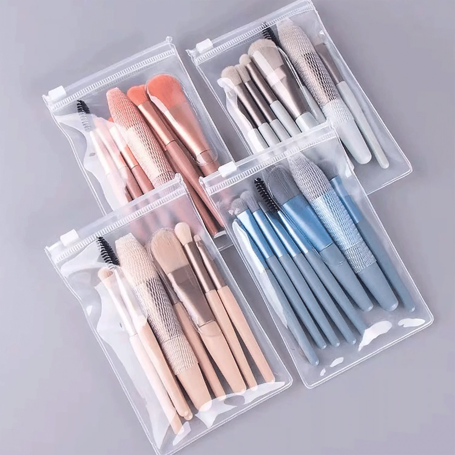 مجموعة فرش مكياج مكونة من 8 قطع للوجه وبودرة أحمر الخدود وخافي عيوب ظلال العيون ذات مظهر مشع لحفلات عيد الميلاد وتصميم مناسب للسفر #3