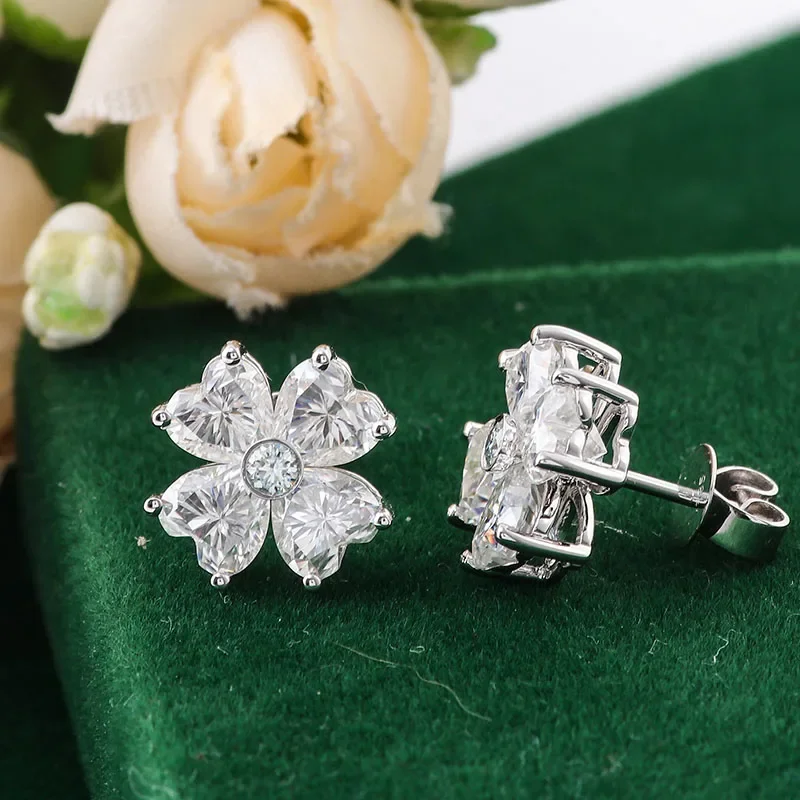 Fashion Flower Earrings 10K 14K White Gold VVS Moissanite Stud Earrings for Women Valentine's Day Mother Day Gift