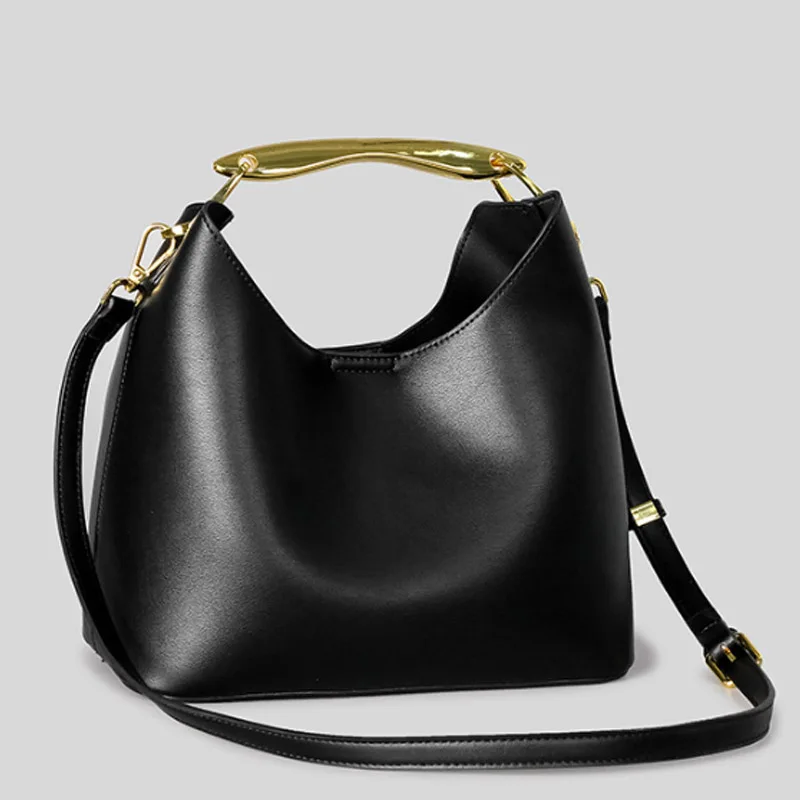 

Дизайнерская металлическая женская сумка-тоут Премиум-сумка через плечо на одно плечо с модной текстурой и универсальным стилем