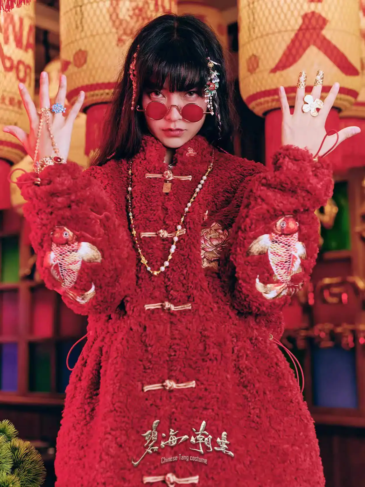 

Новинка There Are Fish каждый год, красное китайское стильное китайское шикарное плюшевое пальто с вышивкой, фиеста, карнавал, Хэллоуин, косплей