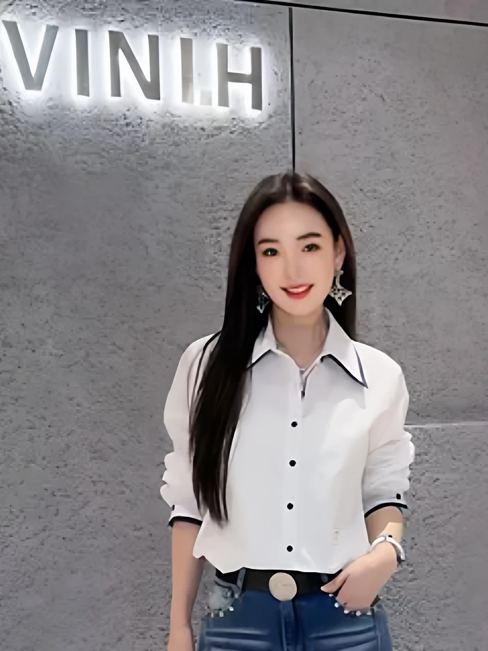 

Blue Edged Shirt New Fashion Spring 2026 Breathable Cotton Polyester Blend Long Sleeve Vintage Collar