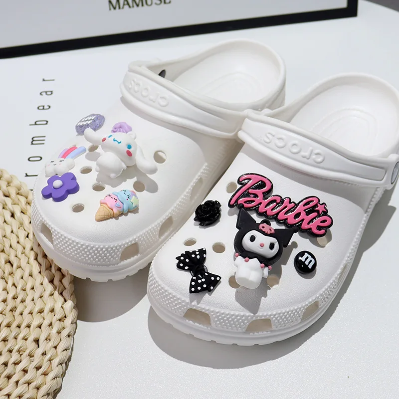 Sanrio Kurumi, accesorios para zapatos con agujeros adaptados, hebilla para zapatos diy, hebilla decorativa de dibujos animados, conjunto de accesorios para flores