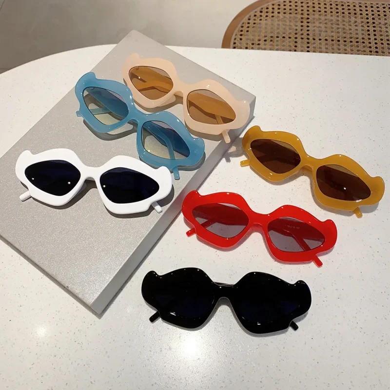 Vintage Brand Designer Irregular Wave Sunglasses Women Sun Glasses For Men Popular Punk Fashion Luxury Funny Cute Shades UV400
