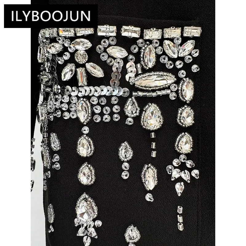 ILYBOOJUN Newest 2024 Designer Fashion Women\'s Long Sleeve Notched Collar Rhinestone Diamonds Beading Maxi Long Dress