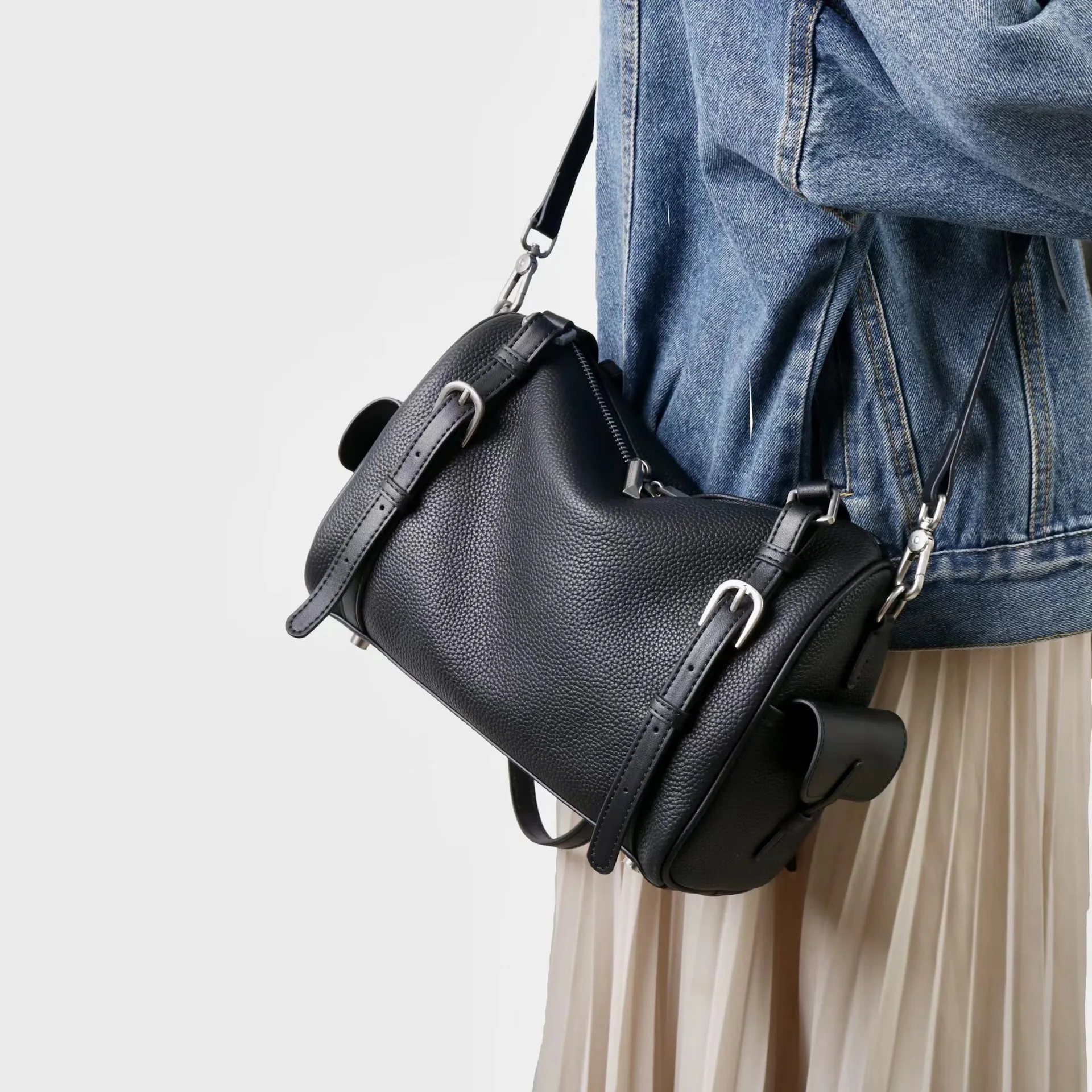 Cowhide Bowling Bag Underarm Tote Boston Pillow Bag Handheld Single-Shoulder Crossbody Large Capacity Wear-Resistant