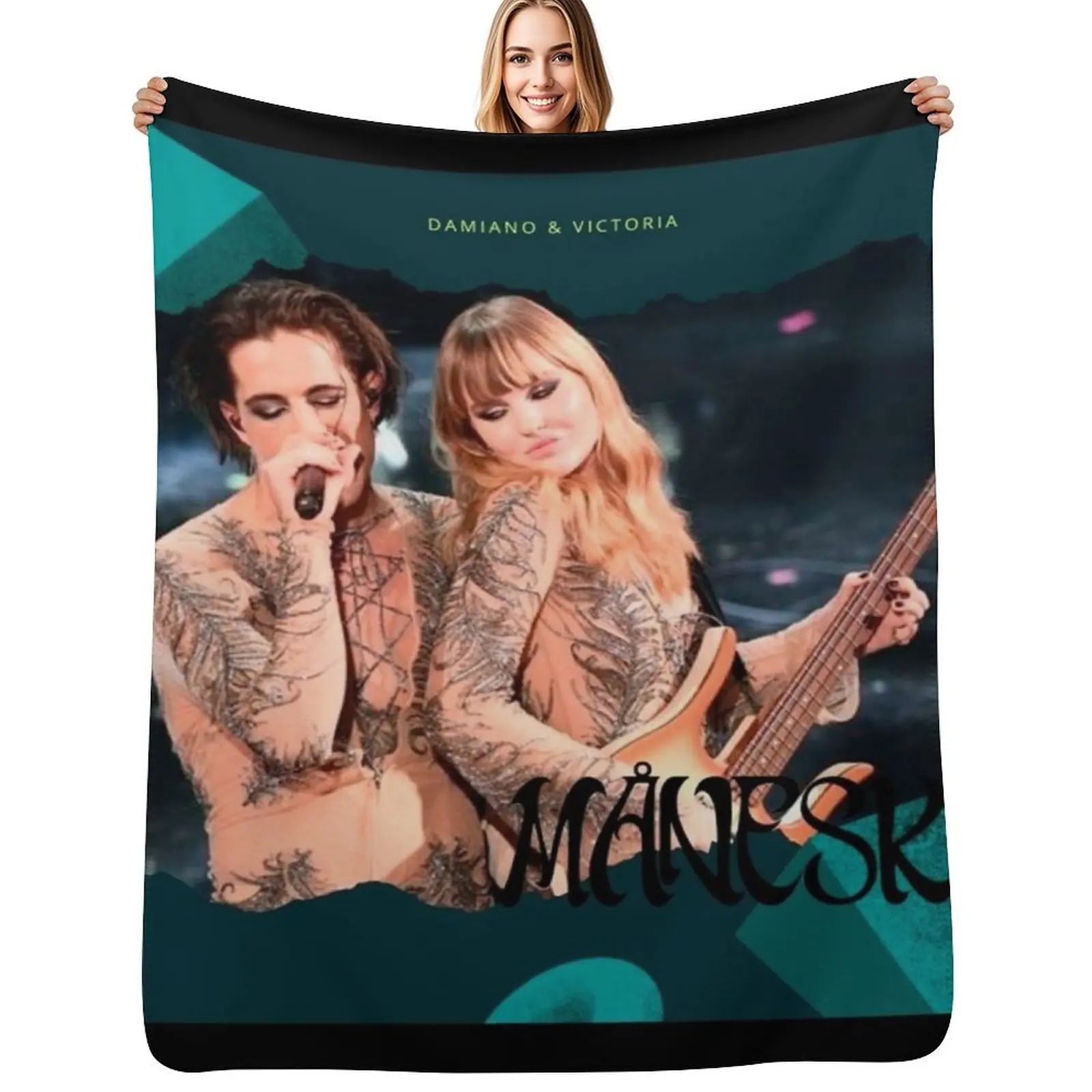 Damiano David Maneskin & Victoria Throw Blanket Soft Comfort Blanket for Reading Watching TV