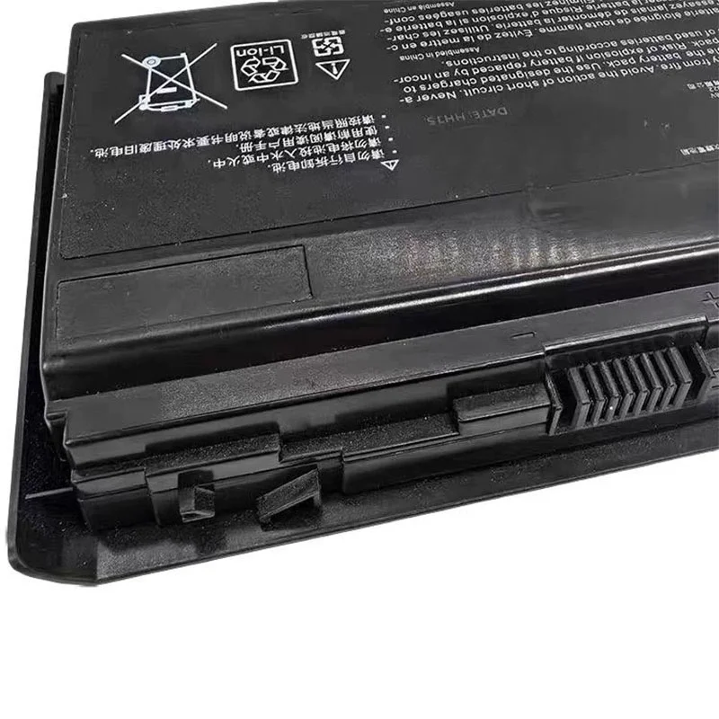Baterai Laptop W370BAT-8 14.8V 5200mAh untuk Clevo W350ET W350ETQ W37ET NP6350 NP6370 A522 A722 6-87-W370S-4271 K590S K660E 27G V2