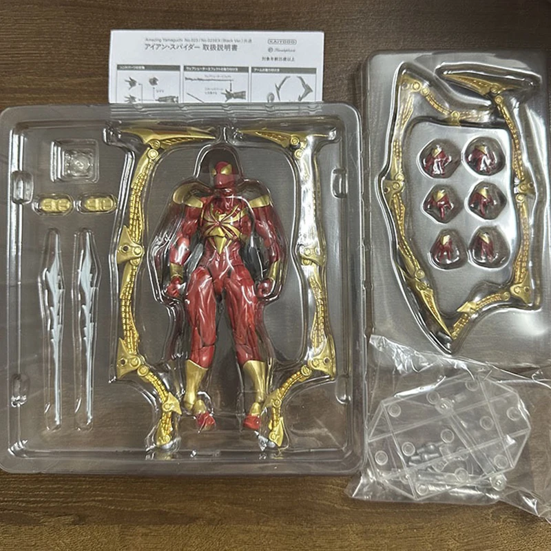 2024 Kaiyodo Iron Spiderman Action Figure Amazing Yamaguchi Spiderman Anime Figurine Pvc Statue Model Decora Toy Collection Gift