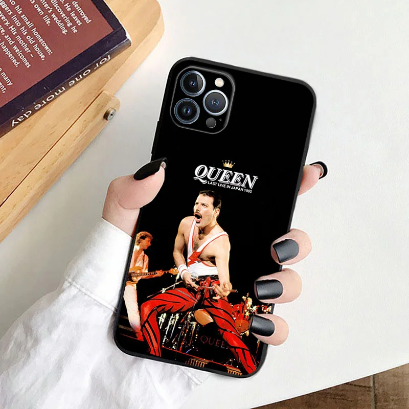 Soft Phone Cases For iphone 16 15 14 13 12 11 Pro XS Max Mini XR 7 8 Plus 16ProMax Freddie Mercury Queen Band Black Matte Cover