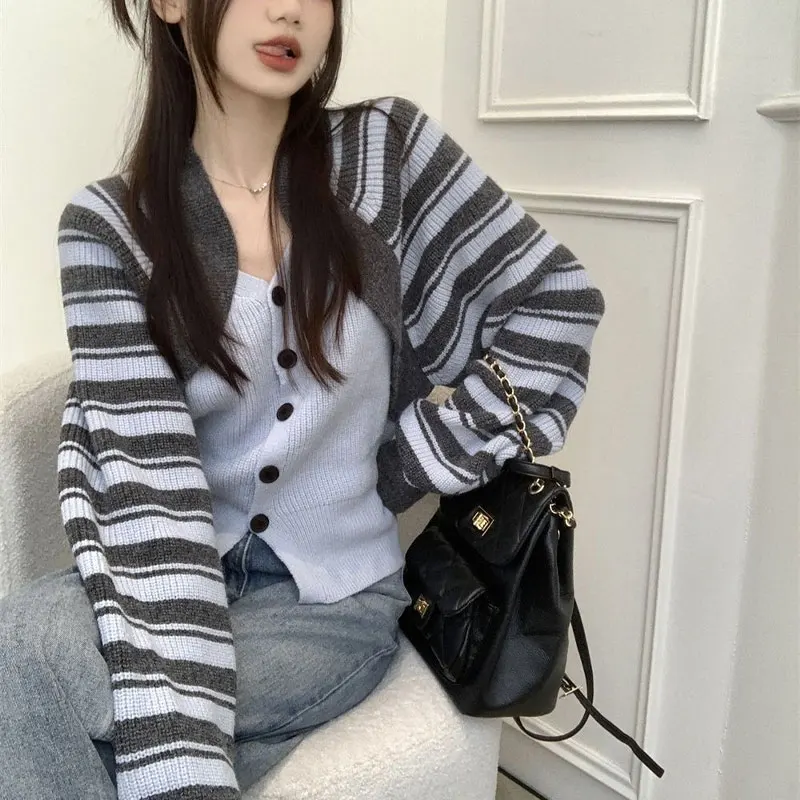 Fake Two Pieces Striped Cardigan Autumn Winter Stylish Patchwork Female Clothing Casual V-Neck Loose Korean Knitted Sweaters New