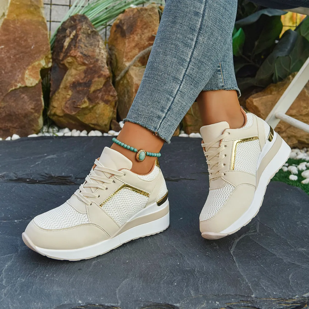 

New large-sized sportswear and casual shoes for Europe and America in Casual shoes, women's sports shoes