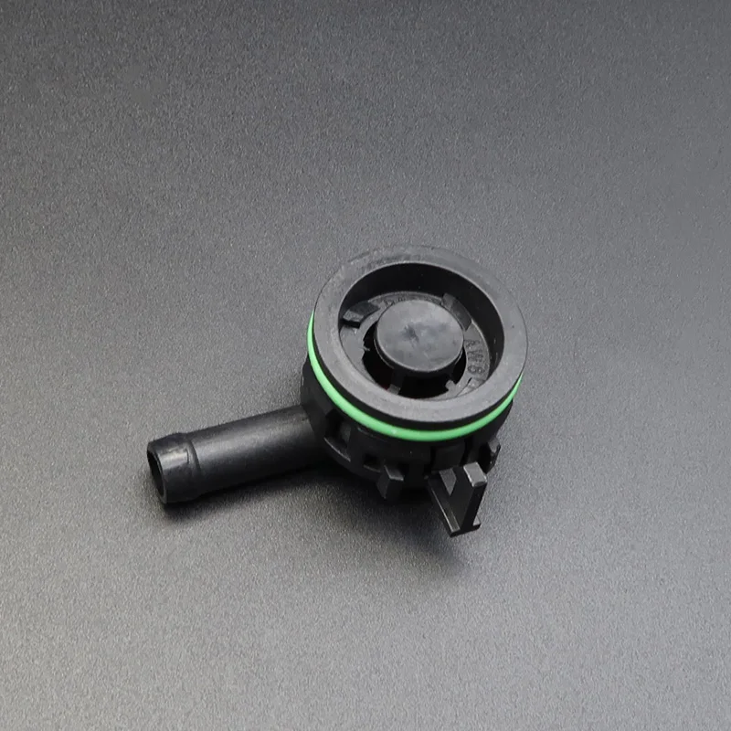 04E103175 FOR Volkswagen Series Audi A1 A3 Q3 Crankcase Breathing Hose Check Valve Exhaust Valve Cover Waste Air Valve Auto Part