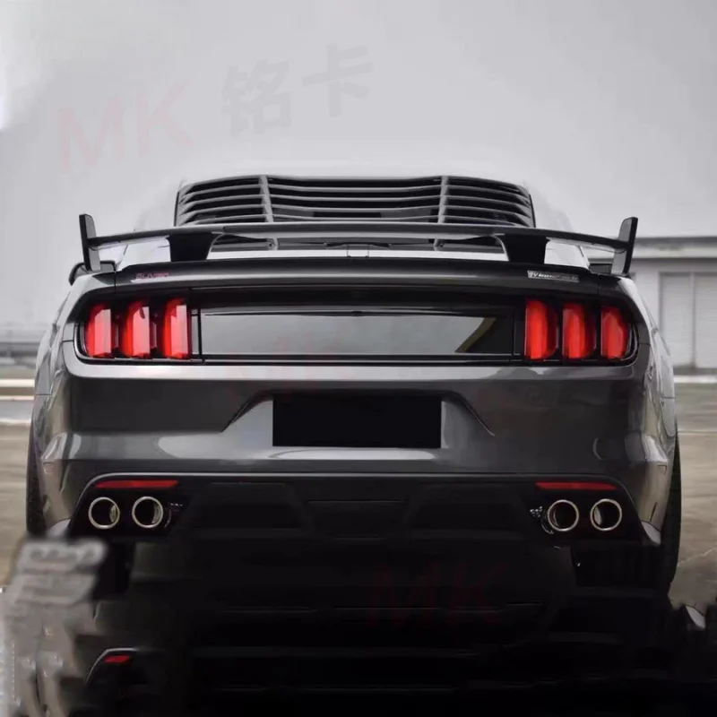

Suitable for Ford Mustang Modified Carbon Fiber MP Style Spoiler Fixed Wing Rear Diffuser