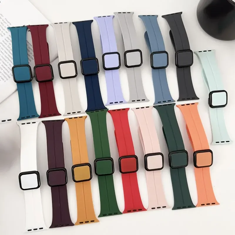 Apple Watch用ソフトシリコンバンド,ストラップ,スポーツブレスレット,iwatchシリーズ9,8,7,6,5,4,10,46,40,41mm 42mm, 44mm, 45mm, 49mm