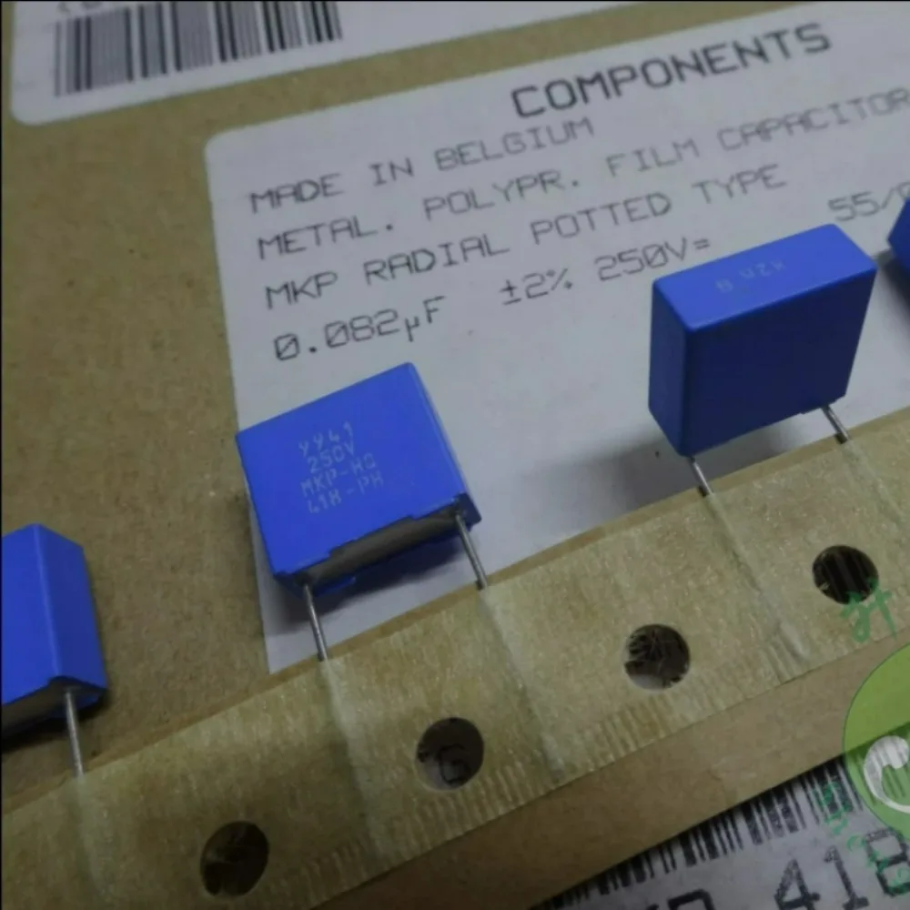 20pcs/lot MKP418 0.082uf 250v 82nf 823 G Brand New 10mm High-precision Film Capacitor (Accuracy: 2%)