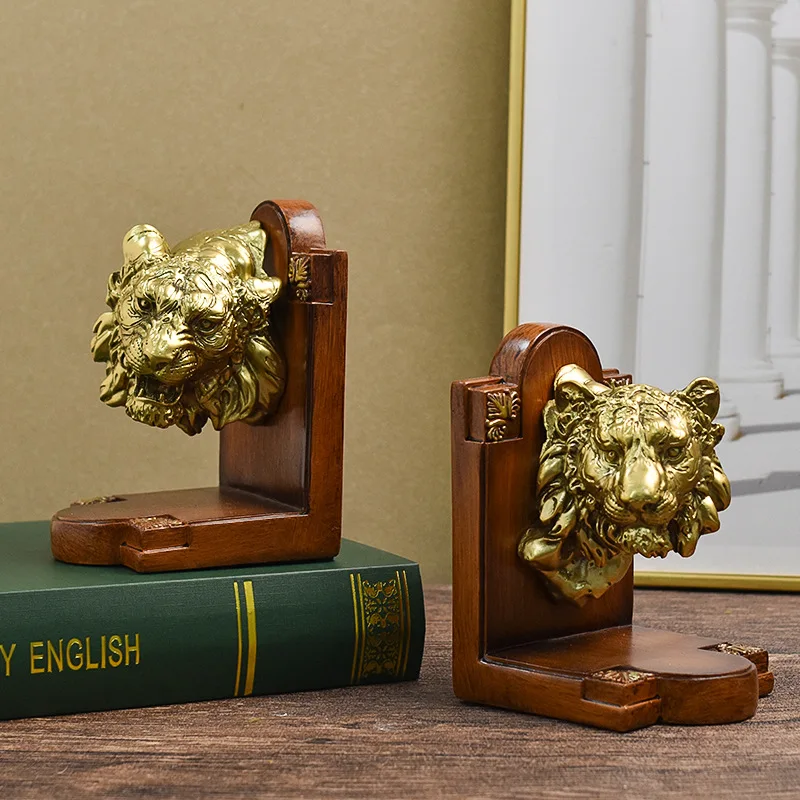 Vintage Gold Animal Decoration Wolf Lion Book Holder Resin Handicraft Decorative Figurines Home Accessories