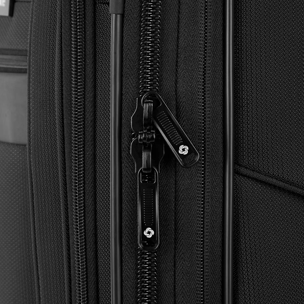 Samsonite Ascella 3.0 Softside erweiterbares Gepäck mit Spinnerrädern, Schwarz, 3-teiliges Set