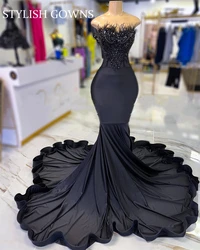 Elegant Strapless Long Prom Dress For Black Girls 2023 Beaded Crystal Birthday Party Dresses Feathers Evening Gowns Mermaid Lace