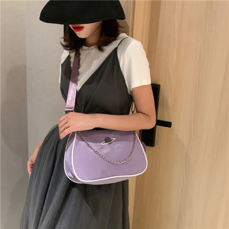 New Popular Versatile Diagonal Cross Bag with Chain Bar, Underarm Arm, Stick, Shoulder Bag