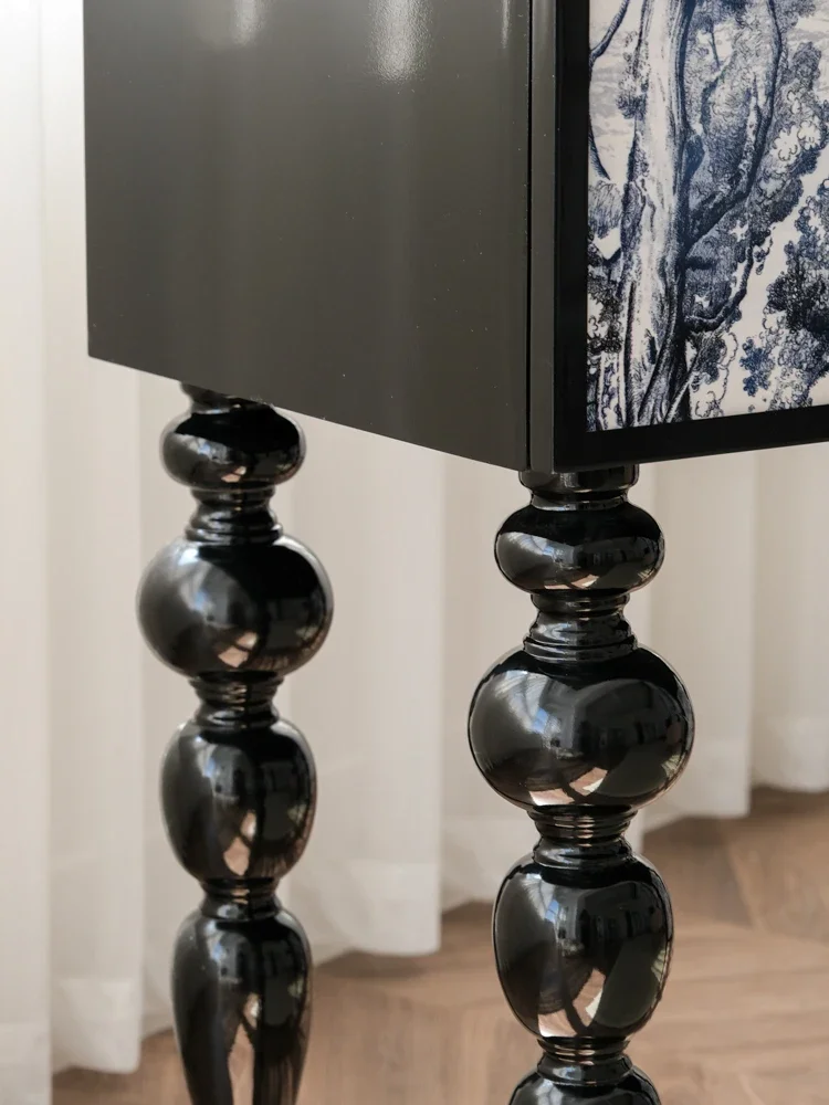 خزانة عمودية فرنسية مصنوعة من الخشب المطلي بالفن، وكابينة المدخل، والحبر الأزرق e والأبيض الجديد C hinese sty le #5