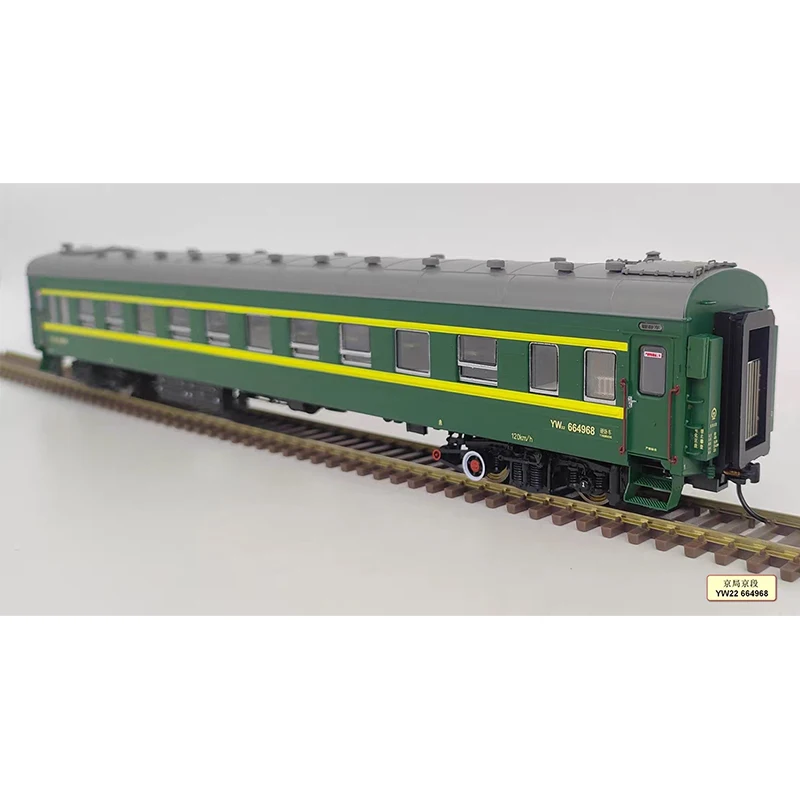 MTC HO 1/87 قطار نموذج YW22 عربة سيارة الركاب الجلد الأخضر سيارة الصلب النائم قطار لعبة مجسمة هدية